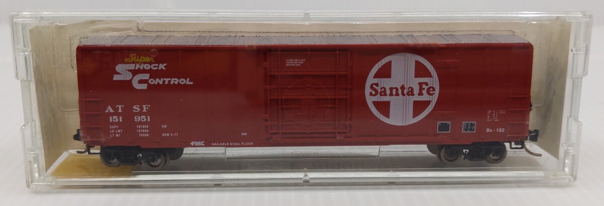 Micro-Trains 02700010 N Santa Fe FMC 50' RIB Side Boxcar Plug Door #151951 LN/Box