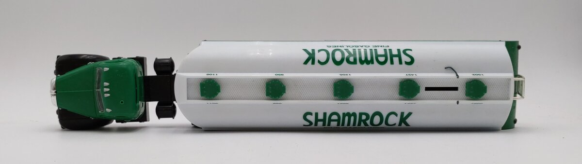 JMT Replicas 1:32 Scale Shamrock Mack 
