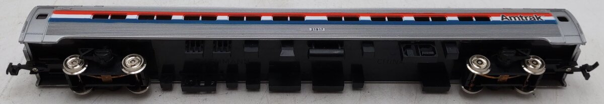 Bachmann 72205 HO Amfleet Lighted 85' Streamliner Coach EX/Box