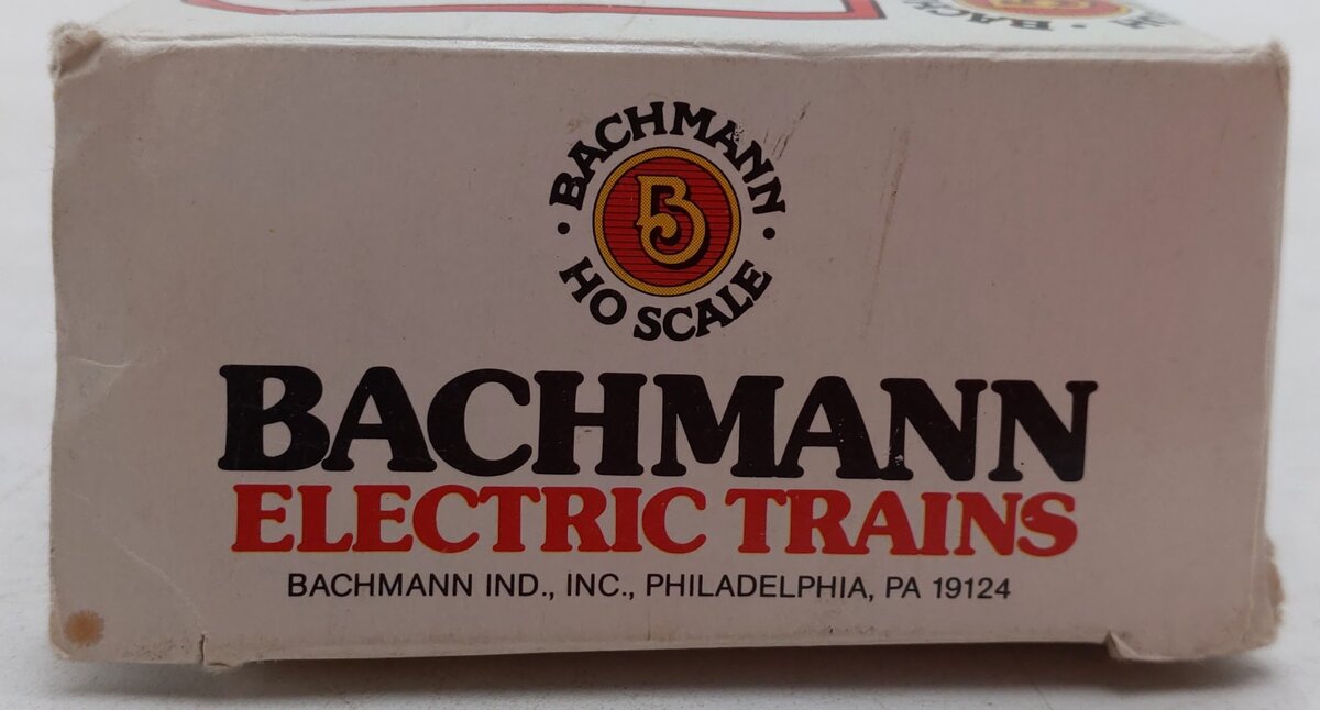 Bachmann 72205 HO Amfleet Lighted 85' Streamliner Coach EX/Box