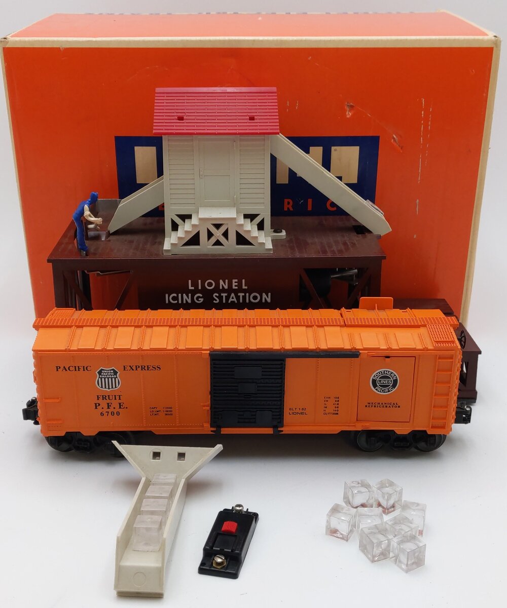 Lionel 6-2306 O Gauge Operating Icing Station w/ PFE Ice Car #6700 VG/Box