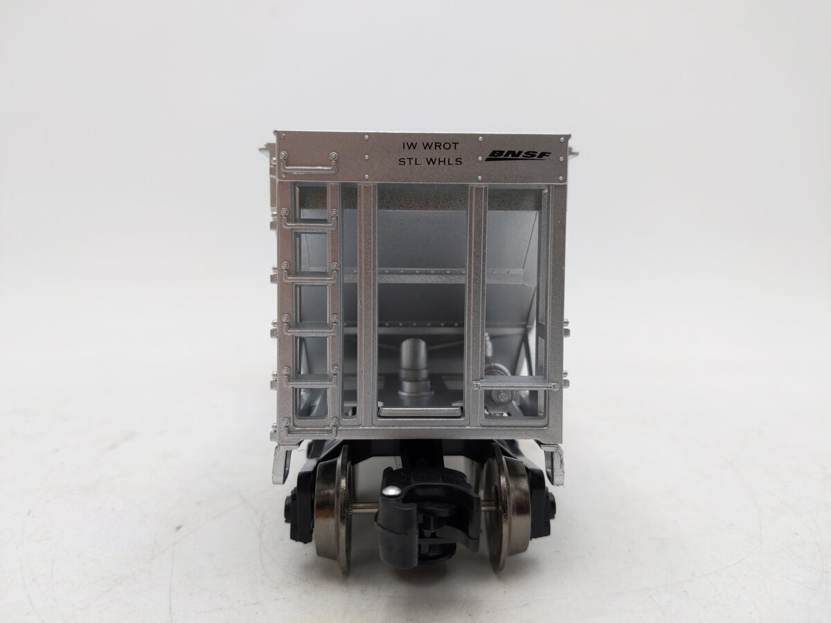 Menards 279-8944 O Gauge BNSF Coal Hopper Car #3745 LN/Box