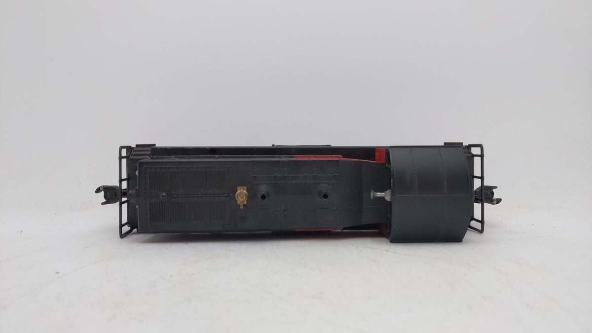 Lionel 601 Vintage O Seaboard NW-2 Powered Diesel Locomotive w/Horn EX