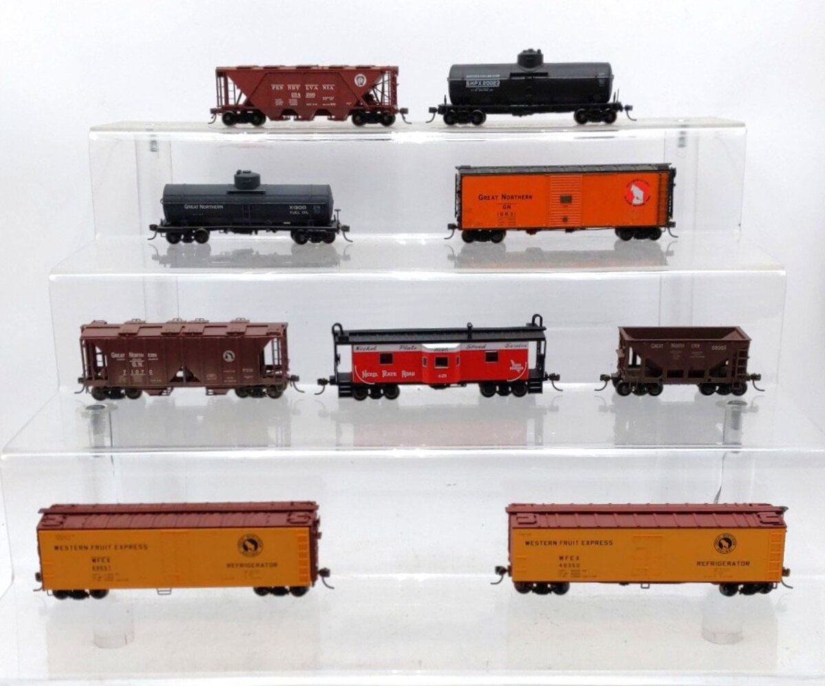 Accurail & Other HO Scale Assorted Freight Cars [9] EX