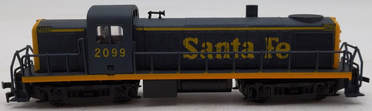 AHM 5131 HO Scale Union Pacific Dummy Unit Locomotive #2099 EX/Box