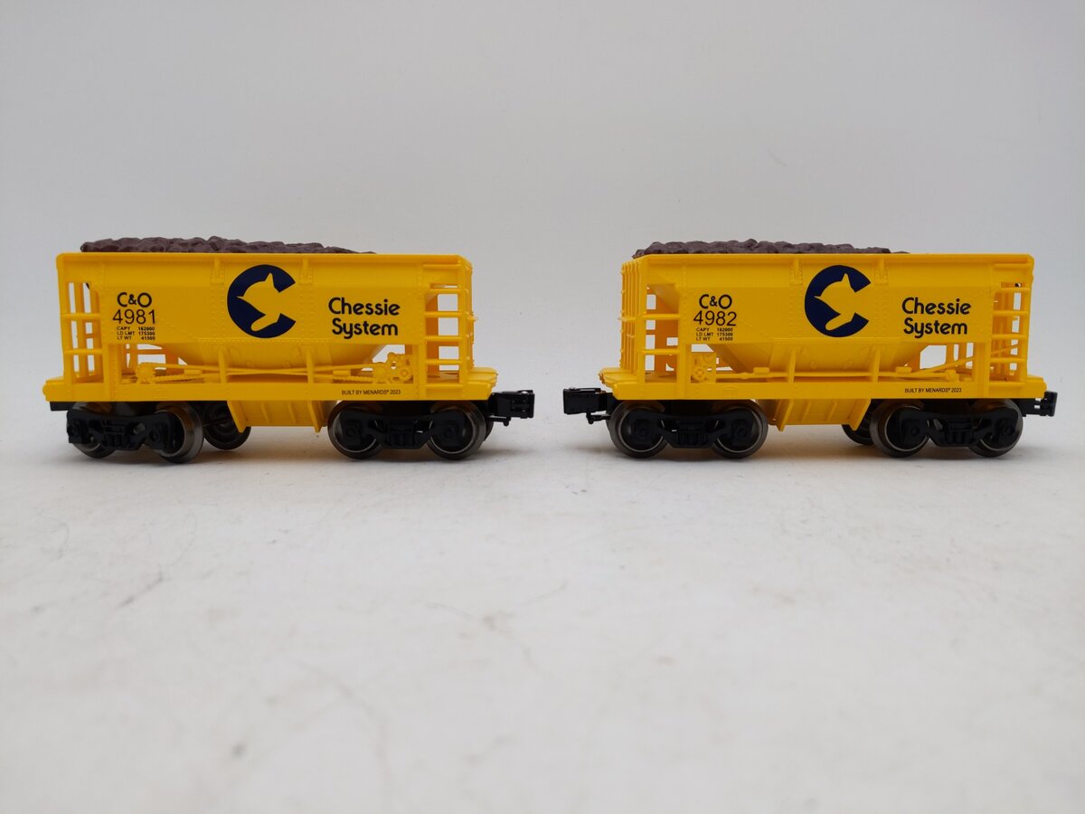 Menards 275-9159 O Chessie Ore Cars (2-Pack) #4981, #4982 LN/Box