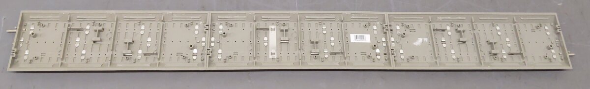 Lionel 6-12042 FasTrack 30" Straight Track (8) EX