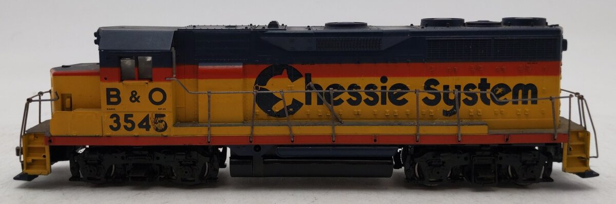 Athearn 94210 HO Scale Chessie System B&O GP35 Diesel Locomotive VG