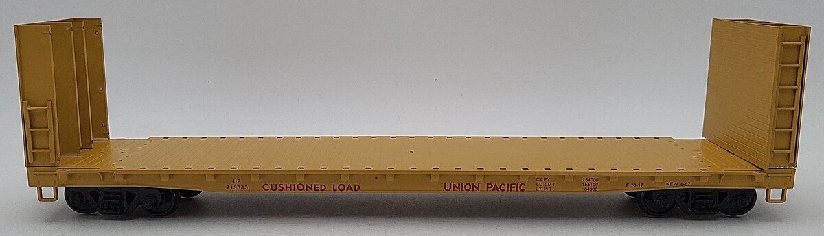 Weaver U2709 O Gauge Union Pacific Bulkhead Flatcar 2-Rail EX