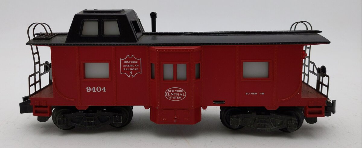 American Flyer 4-9404 S Scale New York Central Bay Window Caboose EX