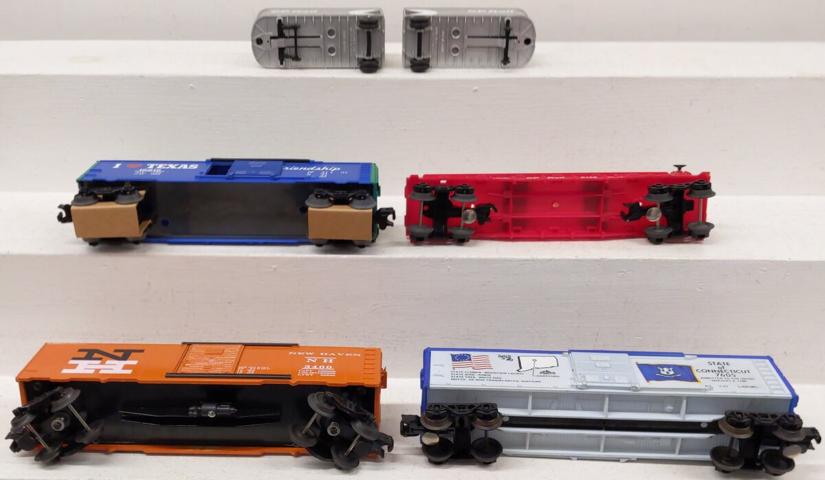 Lionel & Williams O Assorted Freight Cars 6-7605, 3400, 6-19149, 6-19915 [4] VG/Box