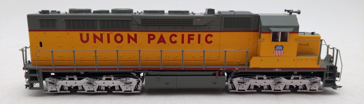 Atlas 9292 HO Scale Union Pacific SDP-35 Diesel Locomotive EX/Box