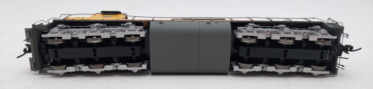 Atlas 9292 HO Scale Union Pacific SDP-35 Diesel Locomotive EX/Box