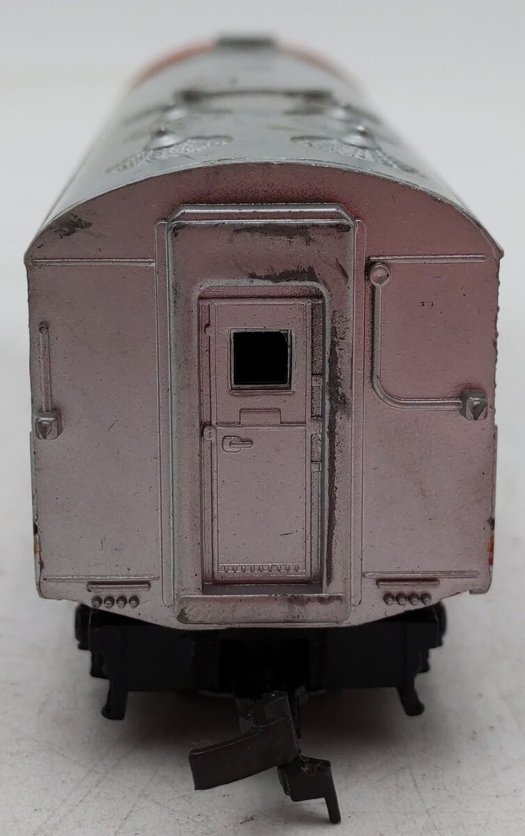 AHM 49996 Sanfa Fe Fairbanks Morse Diesel Locomotive #5028