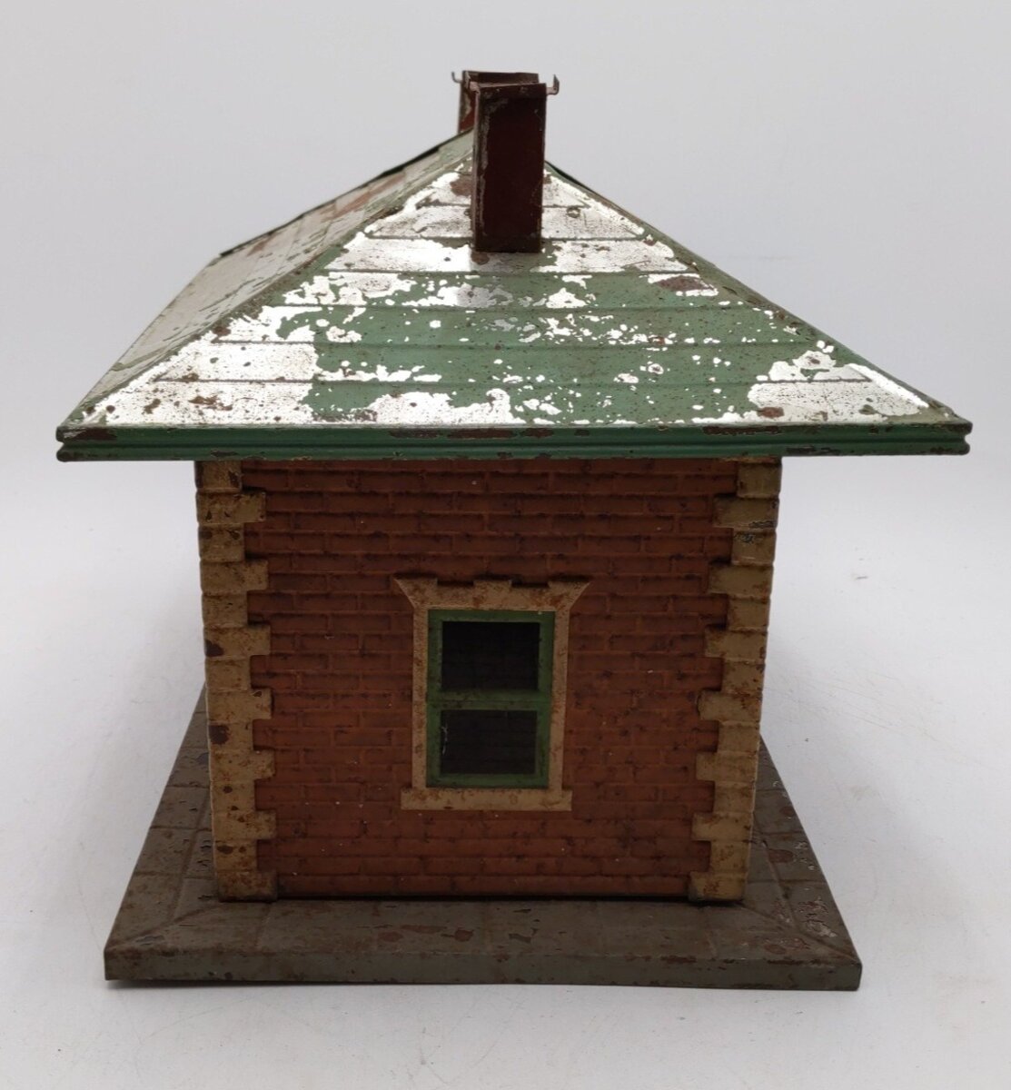 Lionel 124 Vintage Standard Gauge Lionel City Tinplate Station