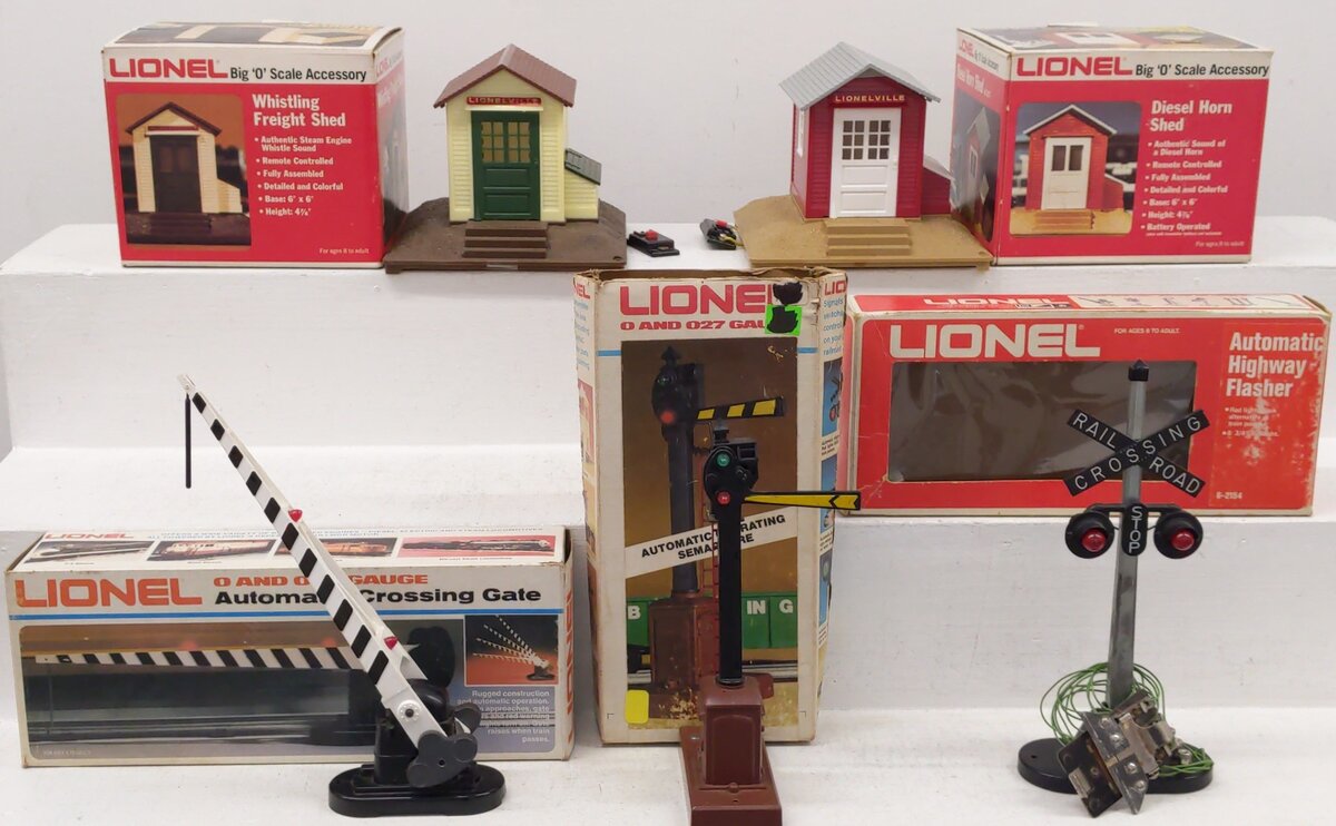 Lionel O Assorted Track Accessories 6-2127, 6-2126, 6-2154, 6-2151, 6-2152 [5]/Box