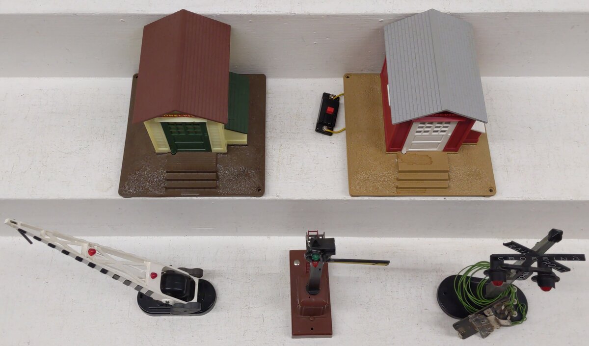 Lionel O Assorted Track Accessories 6-2127, 6-2126, 6-2154, 6-2151, 6-2152 [5]/Box