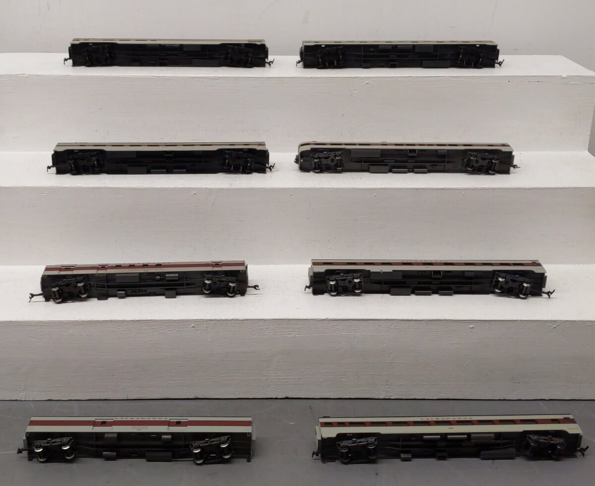 Rivarossi HO Assorted Passenger Cars [8] EX