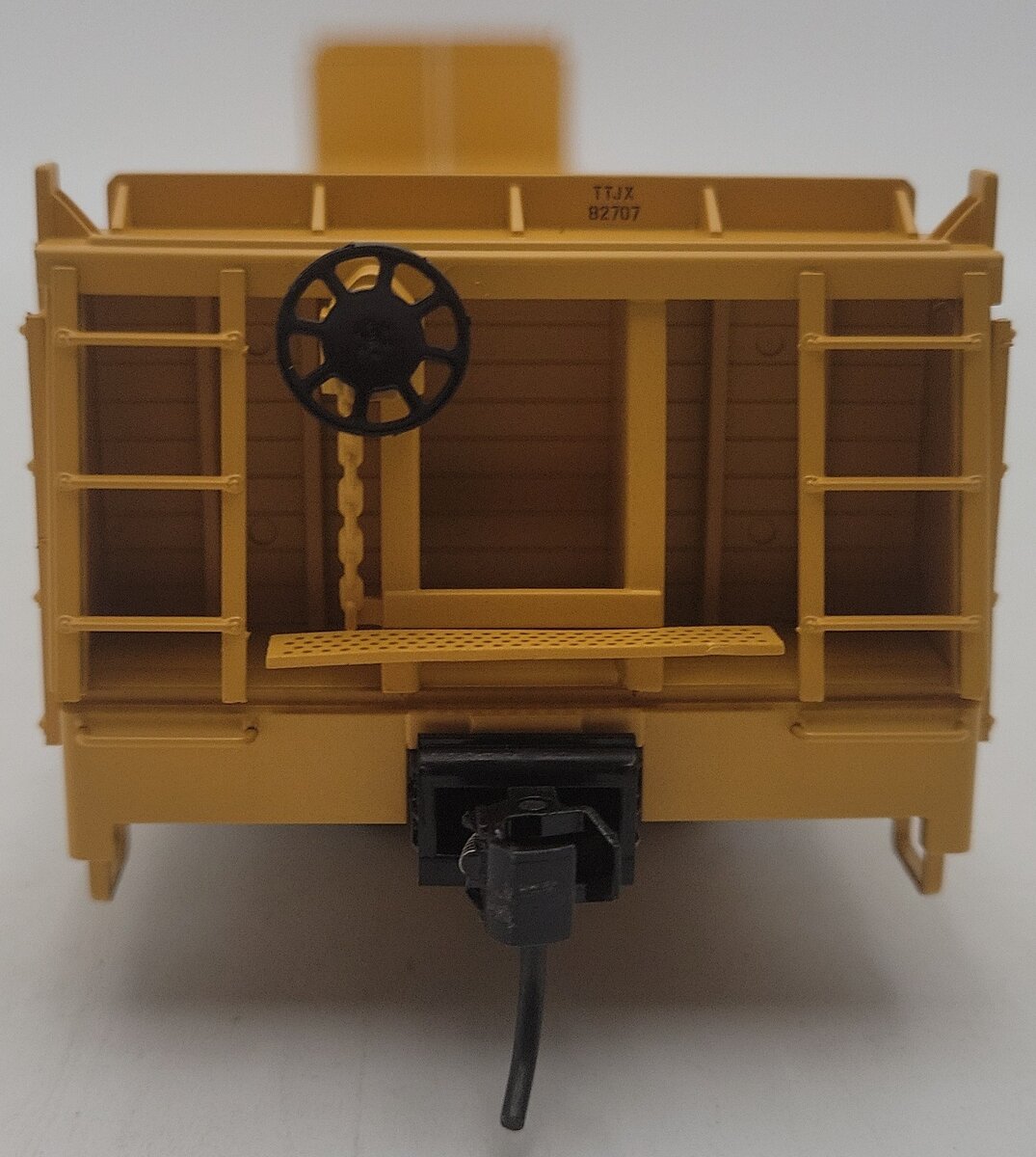 Atlas 2001771-4 O Scale TTX Trainman Short Bulkhead Flat Car #82707 (2-Rail) EX/Box