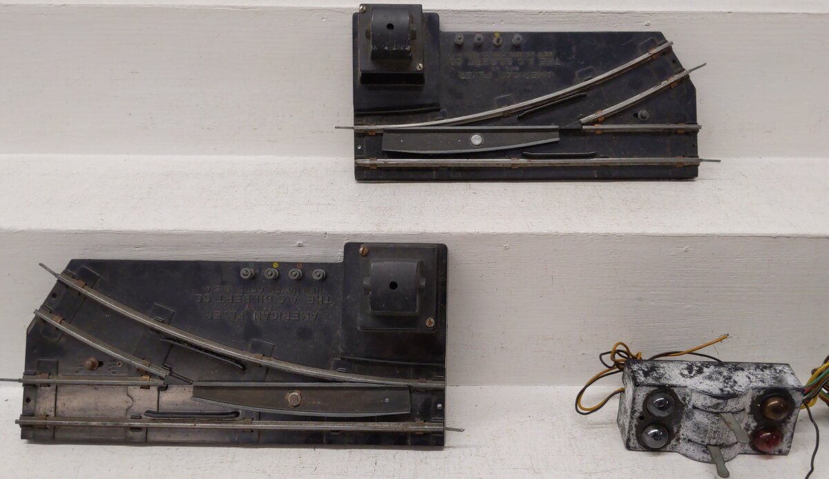 American Flyer 720A Vintage S Electric Remote Control Switches (Pair)/Box