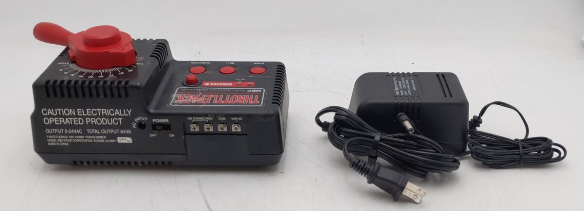 MRC 1301 O Gauge Throttlepack AC VG/Box