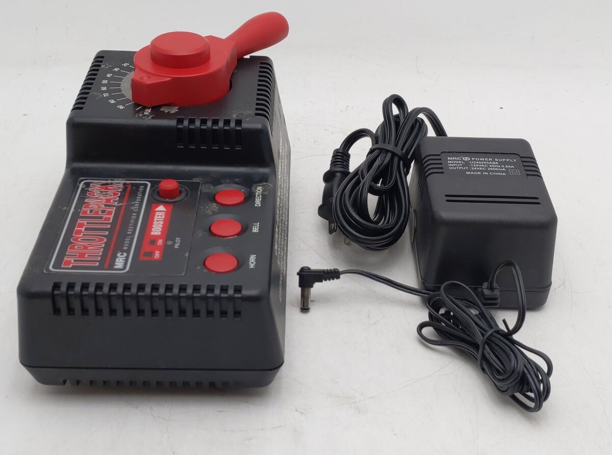 MRC 1301 O Gauge Throttlepack AC VG/Box