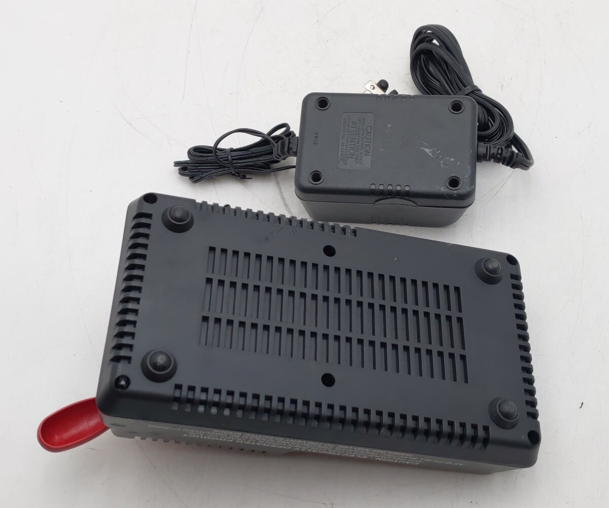 MRC 1301 O Gauge Throttlepack AC VG/Box