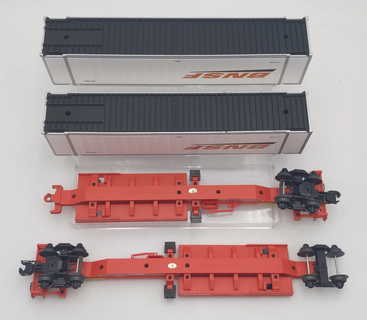 MTH 20-95103 O BNSF Spine Car Set with 2 48' Containers (Set of 2) EX/Box