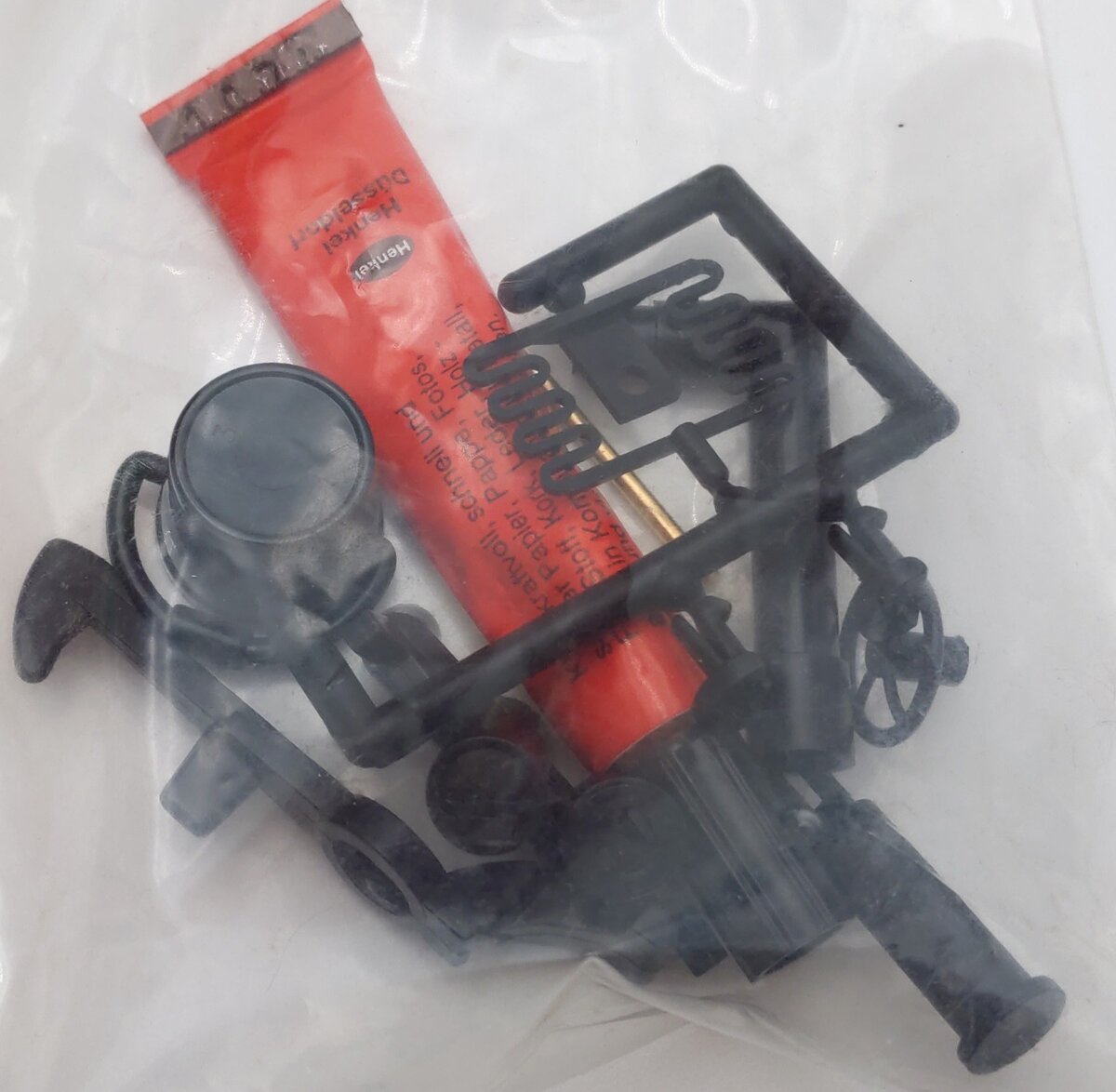 LGB 4180 G Scale Red Crown Tank Car EX/Box