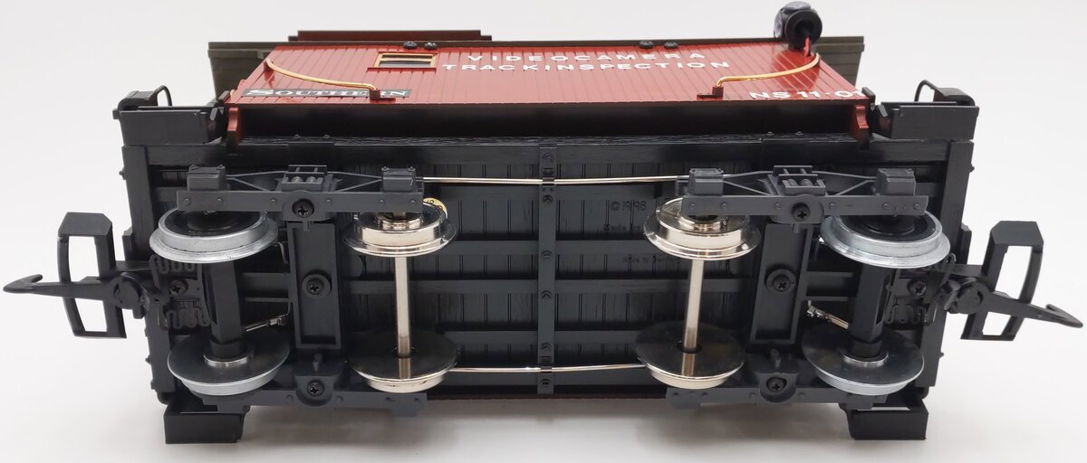 LGB 47655 G Scale Red Caboose w/Custom Camera EX/Box