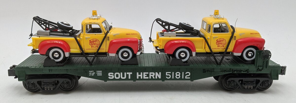 MTH 30-76123 O Gauge Southern Flatcar w/2 Chevy Tow Trucks LN/Box