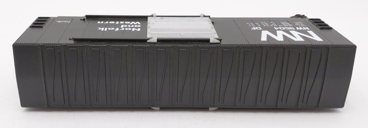 Lionel 6-9604 O Gauge Norfolk & Western Hi-Cube Boxcar LN