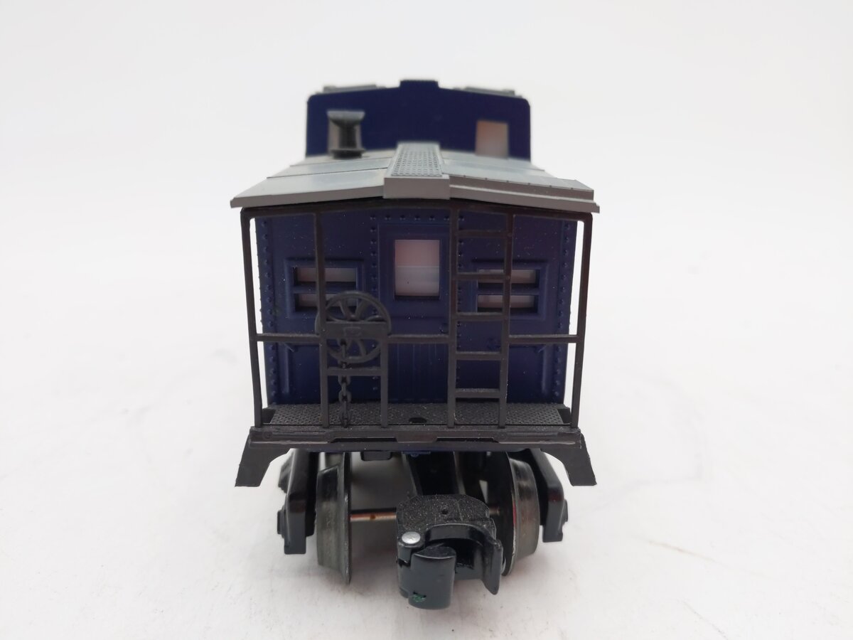 Lionel 6-36668 CSX Square Window Caboose #1942 EX