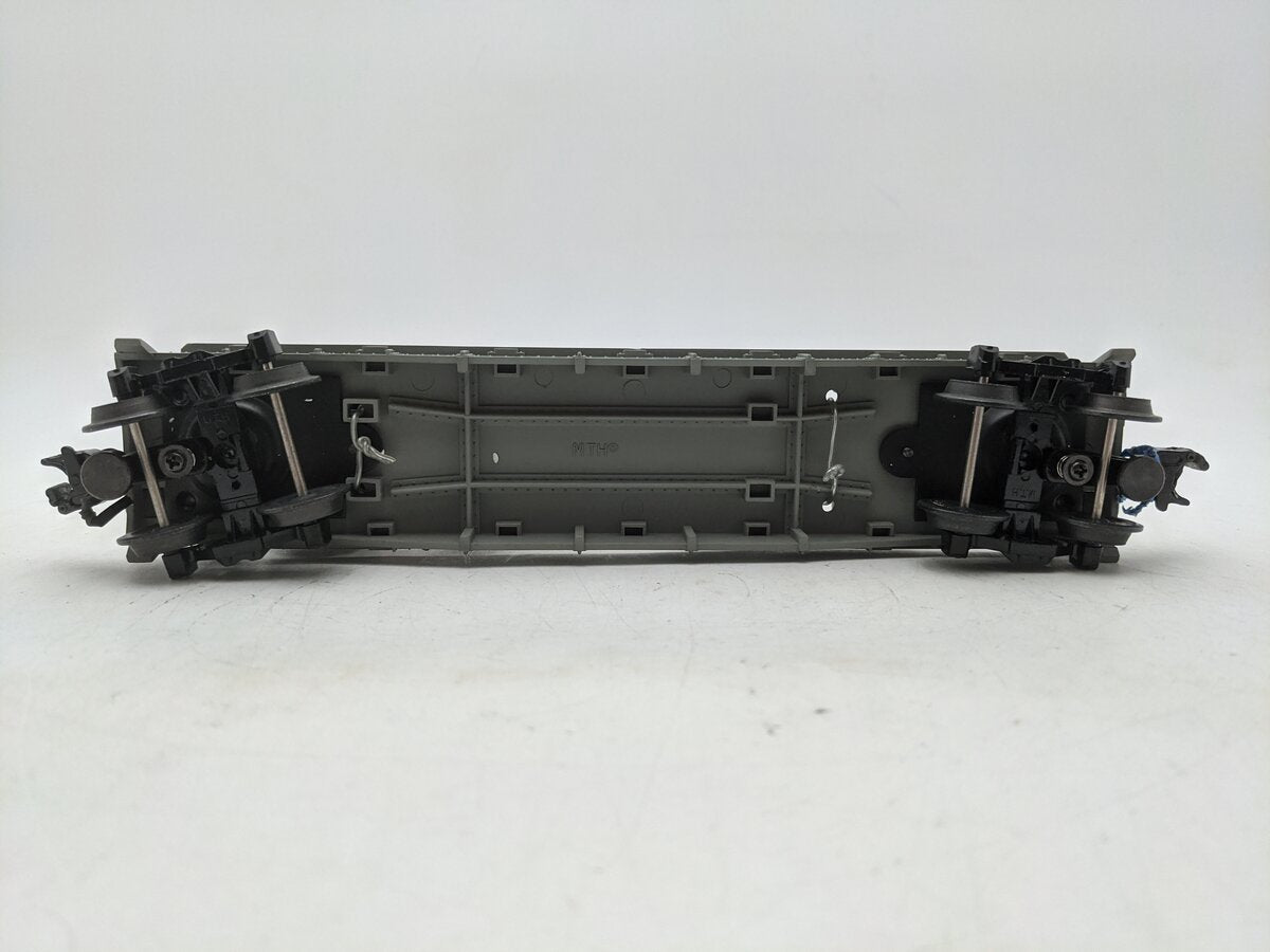 MTH 30-7616 O  Norfolk Southern Construction Flatcar w/ Case Tractors #60368 EX