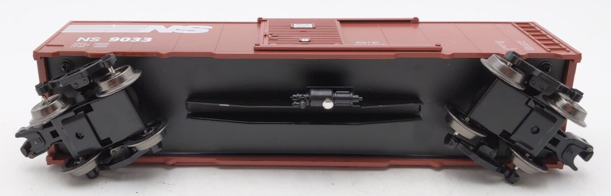 Menards O Gauge Norfolk Southern Single Door Boxcar #9033 LN