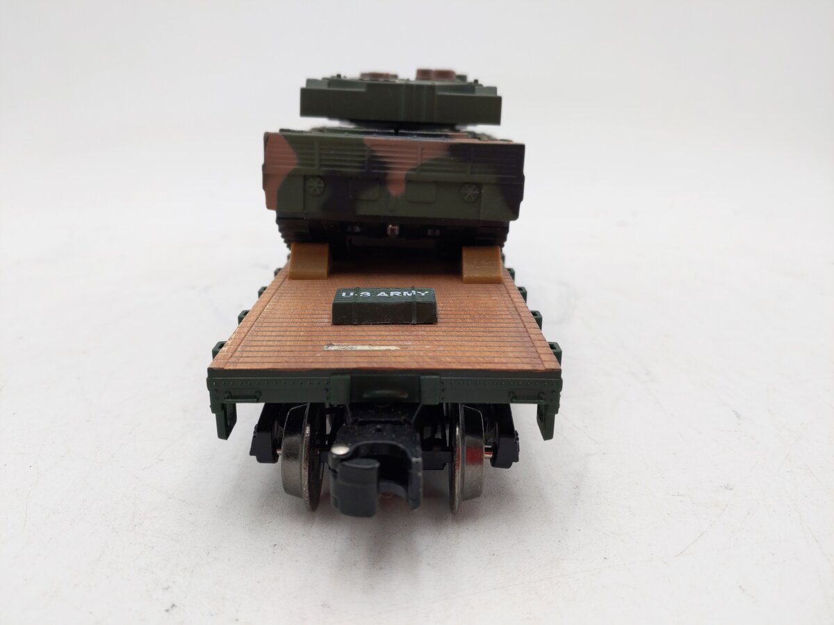 Menards 279-3989 O Military Flatcar w/ Leopard Tank #18825 EX