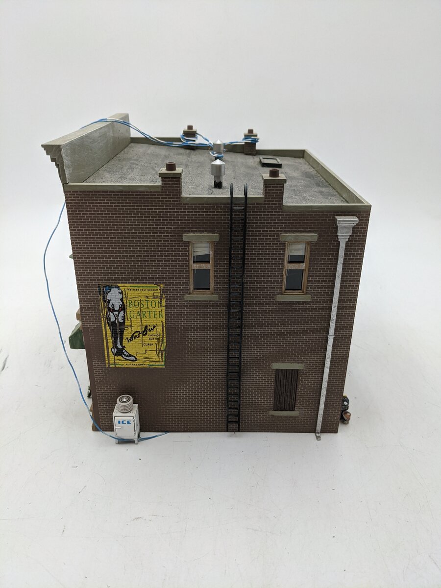 Woodland Scenics BR5841 O Built-&-Ready Lubener's General Store Building EX/Box