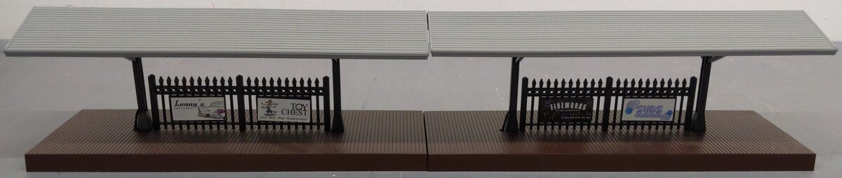 MTH 30-9014 O Gauge Red Stone Passenger Station with 2 Platforms EX/Box