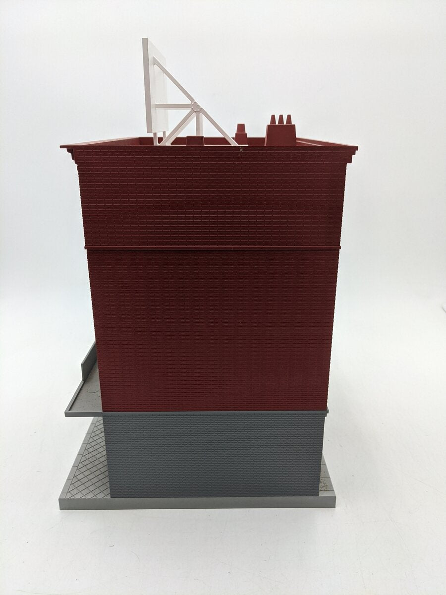 MTH 30-9082 Assembled Vanderbuilt 4-Story Hotel Building EX