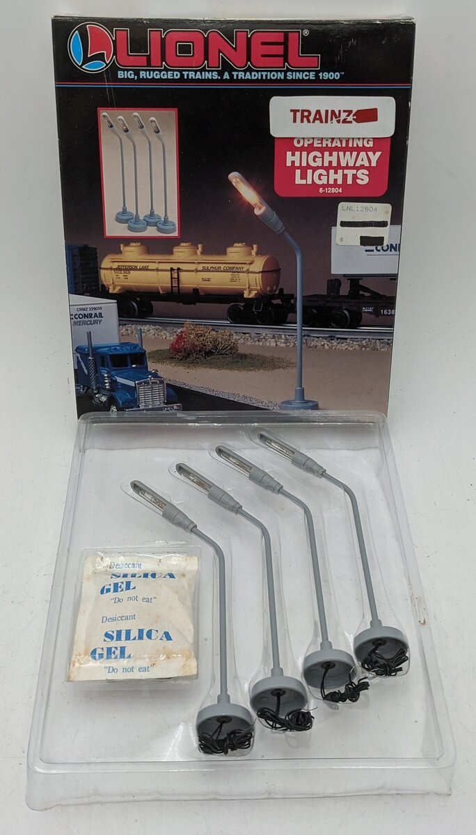Lionel 6-12804 O And O27 Operating Highway Lights (Set of 4) LN/Box
