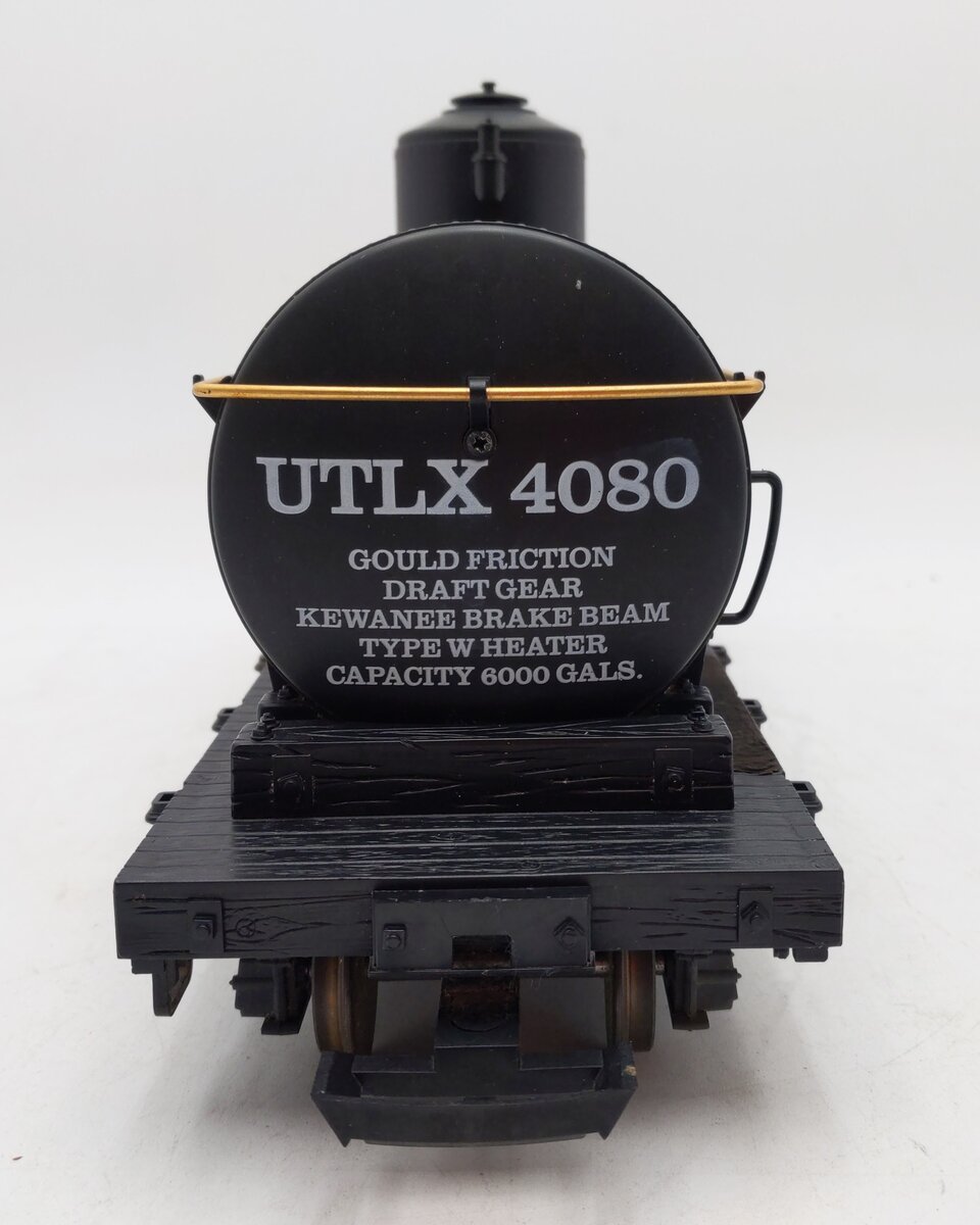 LGB 4080-Y02 G Scale UTLX "Gramps" Single Dome Tank Car (Metal Wheels) EX/Box