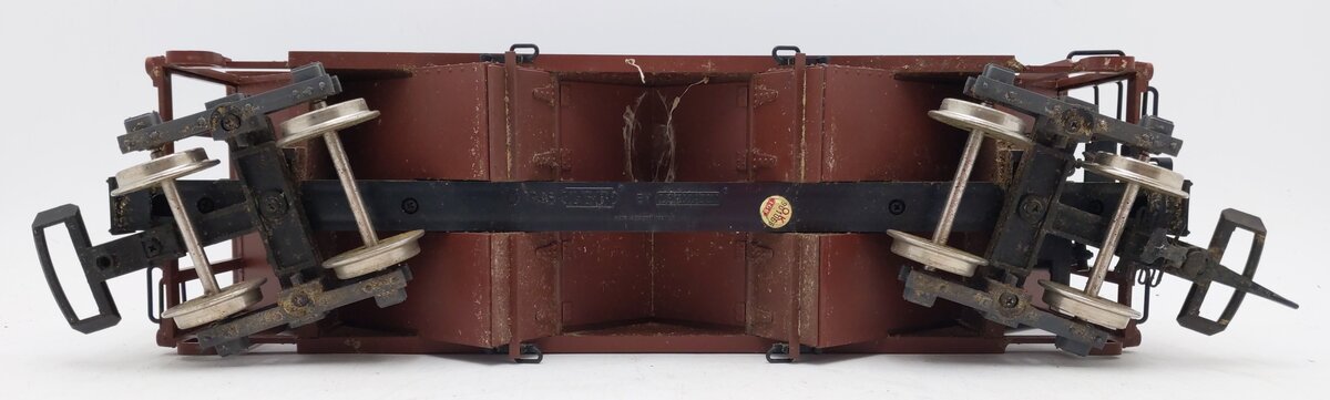 LGB 41760 Santa Fe 2-Bay Covered Hopper- Metal Wheels VG