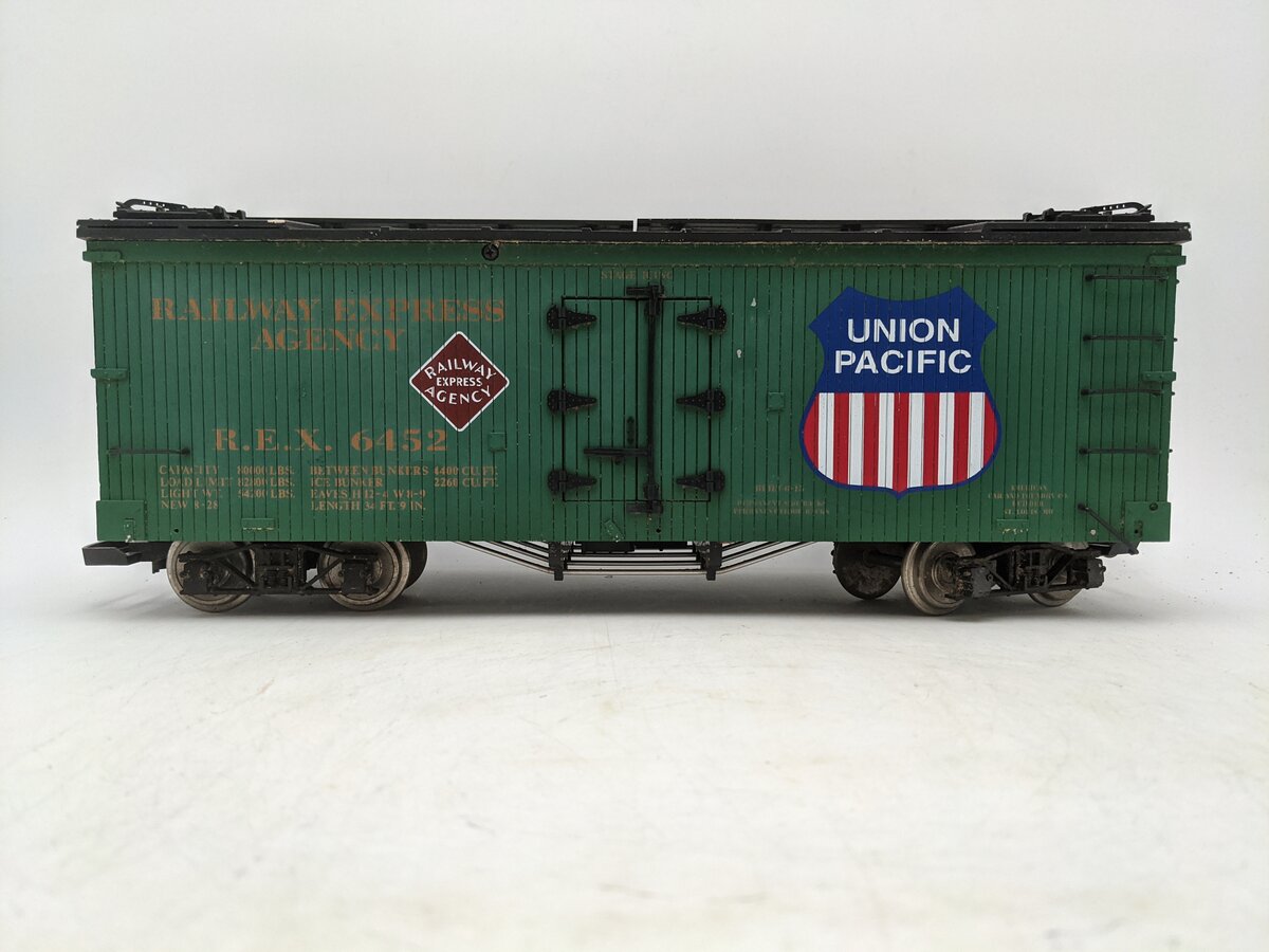 USA Trains 1682 G Union Pacific American REA Reefer Car #6452 (Metal Wheels) VG