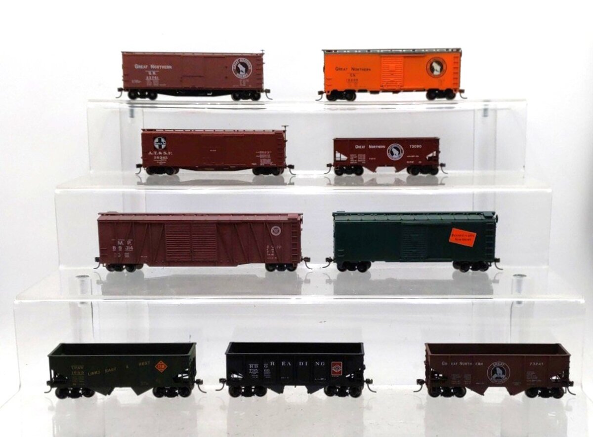 Athearn & Other HO Scale Assorted Freight Cars [10] EX