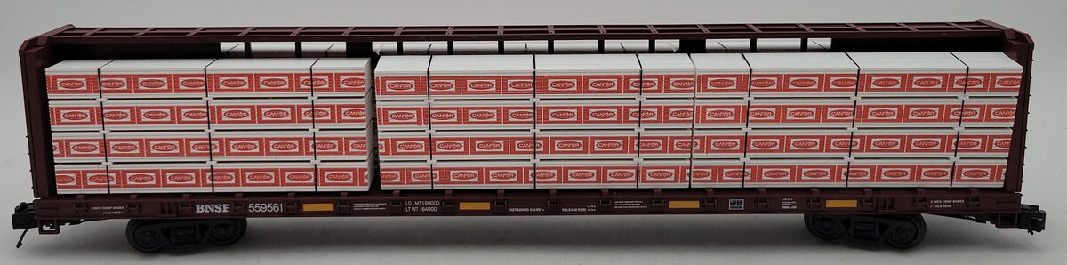 MTH 20-95350 O BNSF Premier Center Beam Flat Car w/Lumber Load #559561 NIB