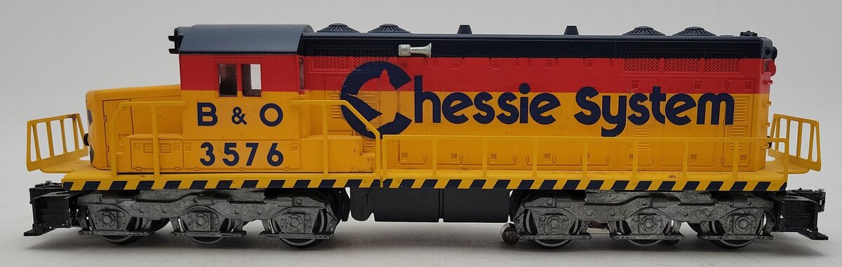 Lionel 6-8072 O Virginian SD18 Non-Powered Dummy Diesel Locomotive -CUSTOM/Box