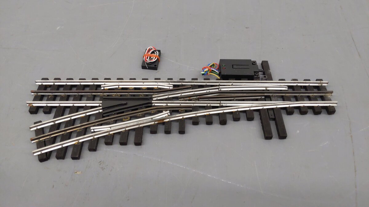 Ross 126M25 O O72 Left Hand with DZ-2500 Remote Switch Turnout VG/Box