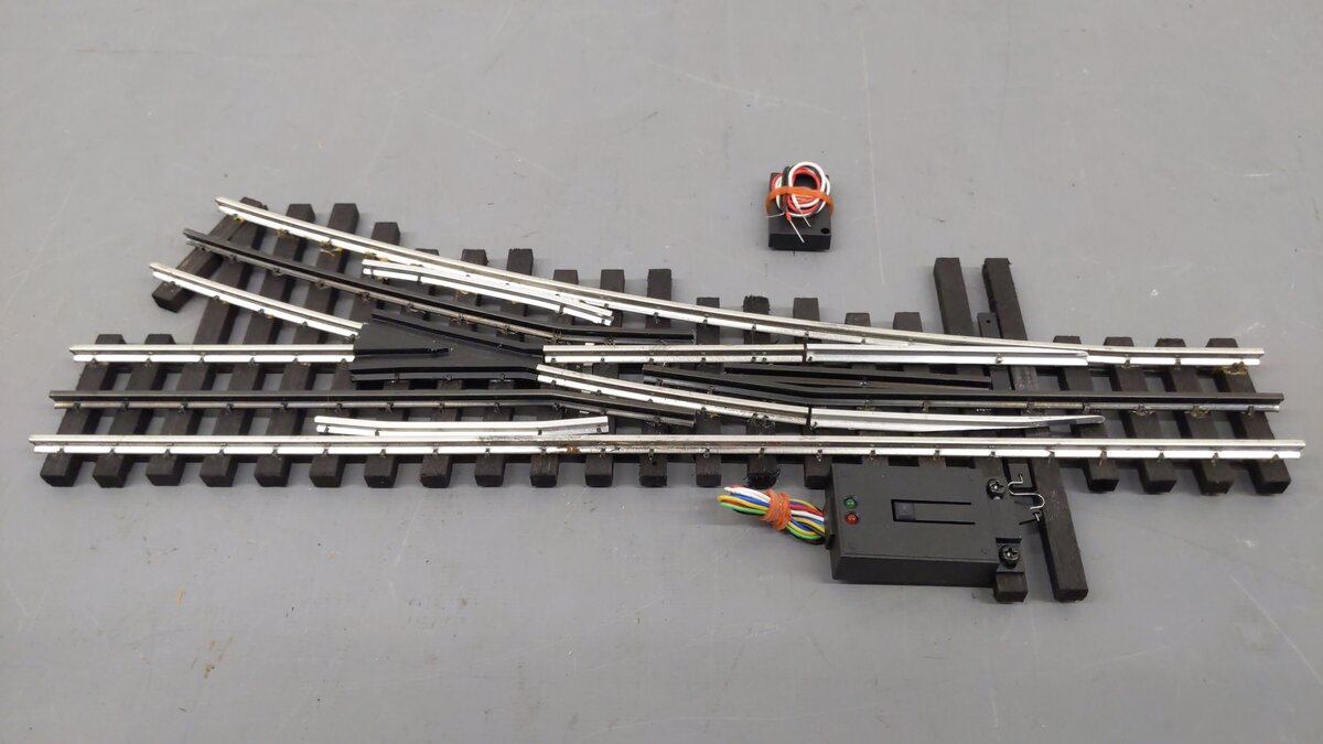 Ross 125M25 O O72 Right Hand with DZ-2500 Remote Switch Turnout VG/Box