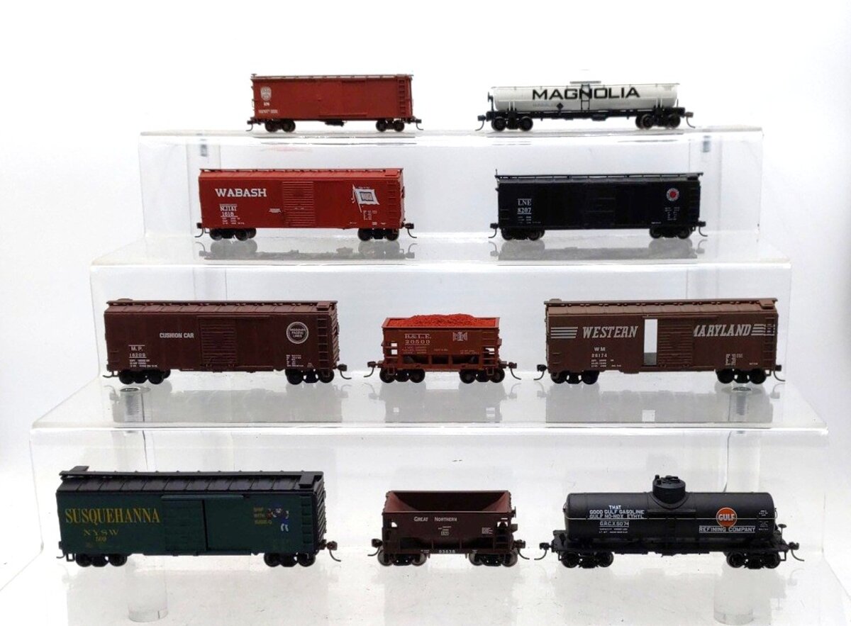 Athearn & Other HO Scale Assorted Freight Cars [10] EX