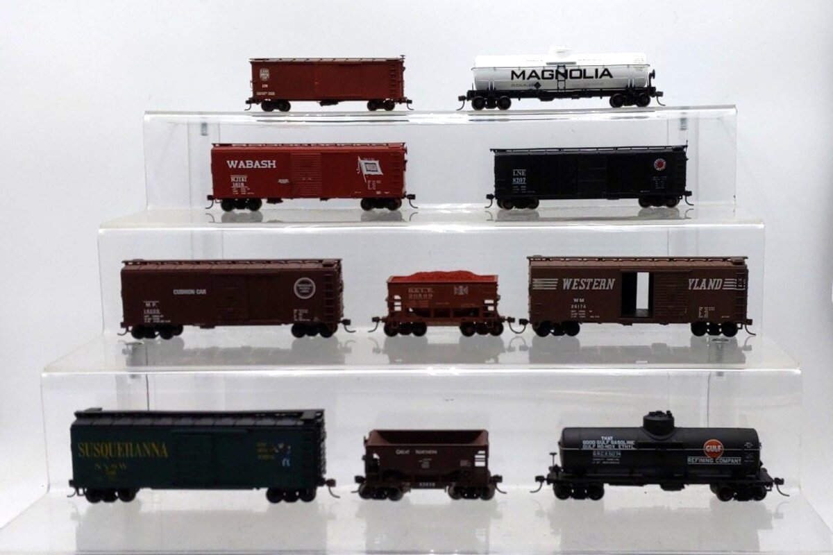 Athearn & Other HO Scale Assorted Freight Cars [10] EX